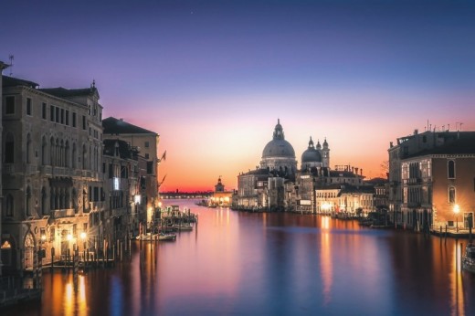 Gioco Culturale Per Adulti: Save Your Family 