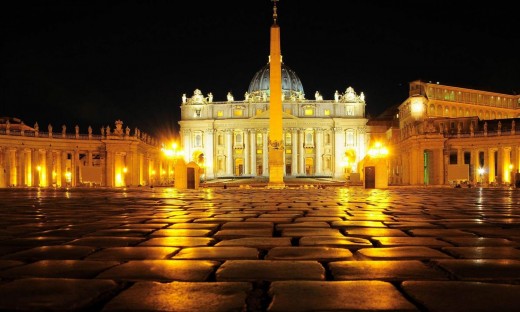 Vatican Museums and Sistine Chapel: Skip the line tour by night