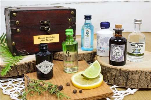 Famous Gin Tasting Collection com Cofre Personalizado