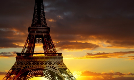 Eiffeltoren, dinercruise en Moulin Rouge-show voor twee personen