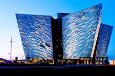 Titanic Belfast & Belfast City Day Rail & Bus Tour