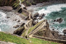 Visita Guidata di Elorrio, Oñati e Santuario di Arantzazu, da Bilbao