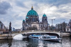 Sightseeing flight over Berlin's airports