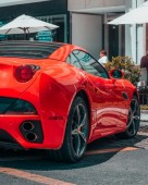Un giro sulla Ferrari 458 & soggiorno 1 notte