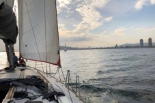Paseo Romantico en Velero Privado en Barcelona (6h) - 2 personas