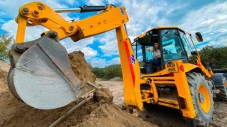 JCB Driving Experience