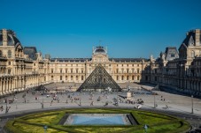 Visite du Musée du Louvre + Accès hébergé à 
