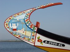 Balade guidée en bateau Moliceiro avec Ovos Moles et Champagne à Aveiro pour 2