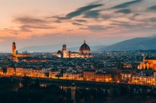Children's artzoo animal art treasure hunt in Florence