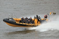 Thames Rockets: The Ultimate Speedboat Experience in London