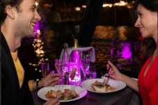 Croisière et Diner romantique sur la Seine - Billet Enfant - (3-11ans)