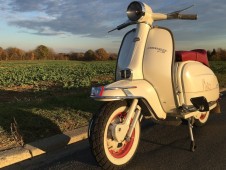 Tour in Lambretta a Modena per due persone