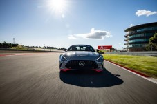 Conduzir um Mercedes AMG GT 63 1 volta + 1 volta em co-piloto