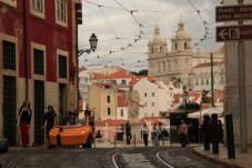 2 noches en hotel de 4 * con desayunos +1 cena romántica , Spa y Visita guiada por Lisboa para 2 personas