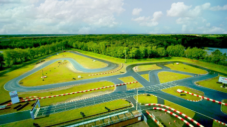 Outdoor Kart Grand Prix in Eindhoven voor 15 personen