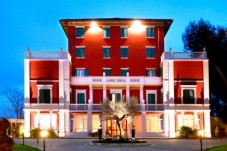 Een nacht voor twee in een 4 sterren hotel in Piceno