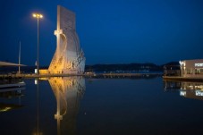 Noite a Bordo de Veleiro c/ Passeio, Jantar e PA no Rio Tejo p/2