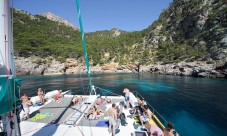 Catamaran excursion in Mallorca with lunch