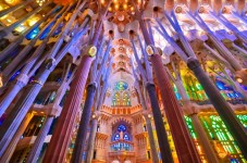 Sagrada Familia Fast Track Tickets and Guided Tour