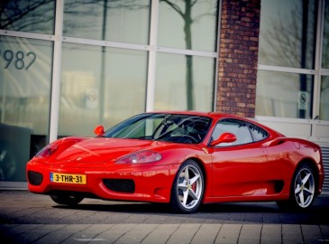 Rijervaring in Ferrari 360 modena voor 20 min in Nederland